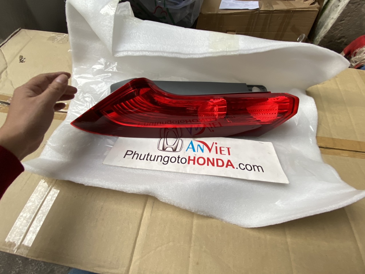 Đèn lái sau miếng trên xe Honda CRV 2016-2017